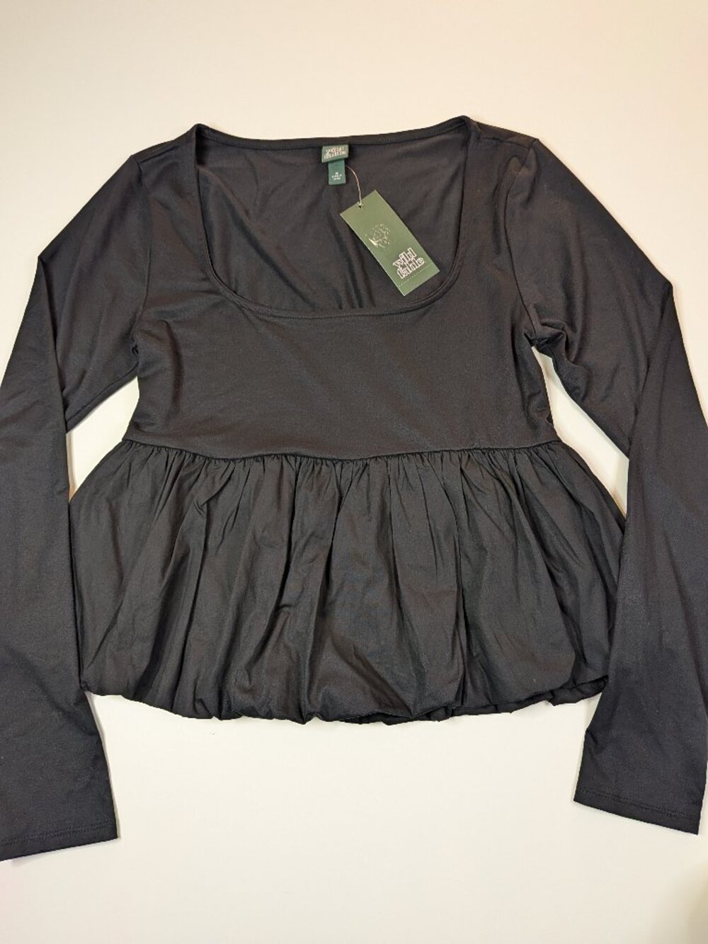 Wild Fable Women’s Black Bubble Hem Peplum Long Sleeve Top Size M NWT
